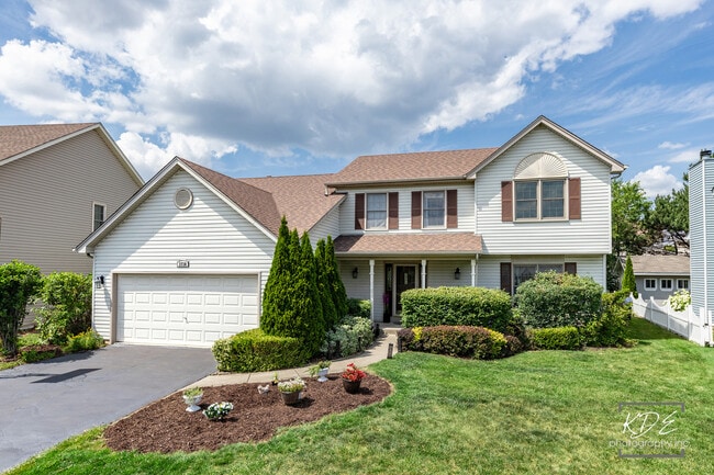 Building Photo - 3730 Baybrook Dr