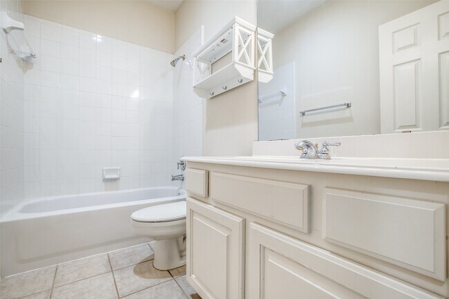Building Photo - 5935 Turtle Beach Ln