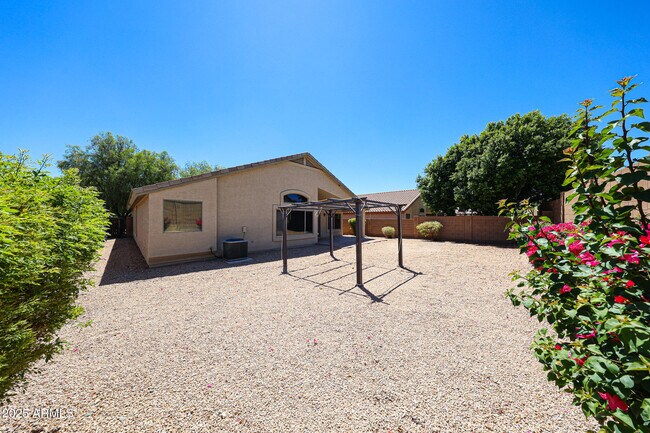 Building Photo - 13398 N 177th Dr