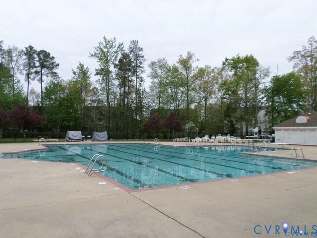 Building Photo - 5916 Park Forest Ln