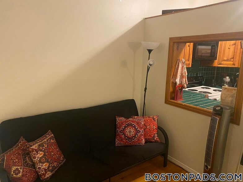 Building Photo - 49 Symphony Rd