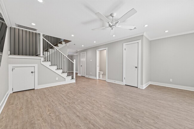 Building Photo - 1805 Witte Rd
