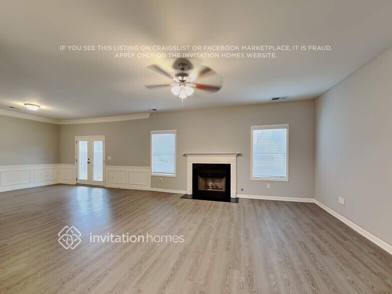 Building Photo - 70 Mercer Ln