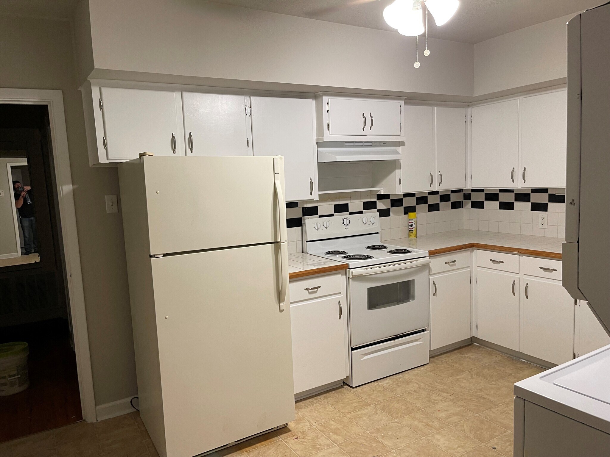 Building Photo - 2704 Peabody Ave