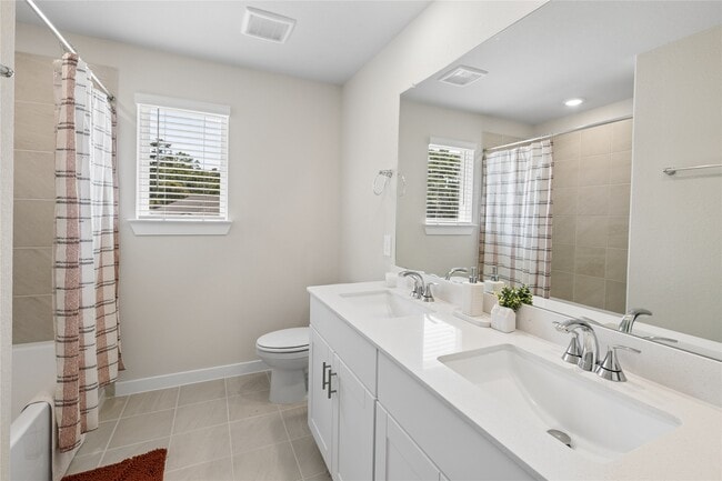 Building Photo - 6816 Hart Oak Ct