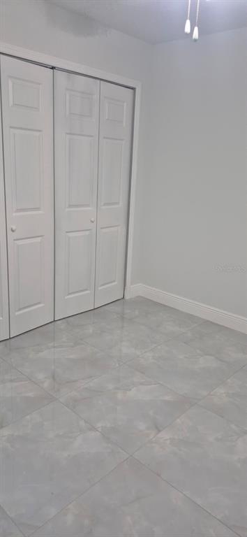 Building Photo - 7128 Oakwood Dr