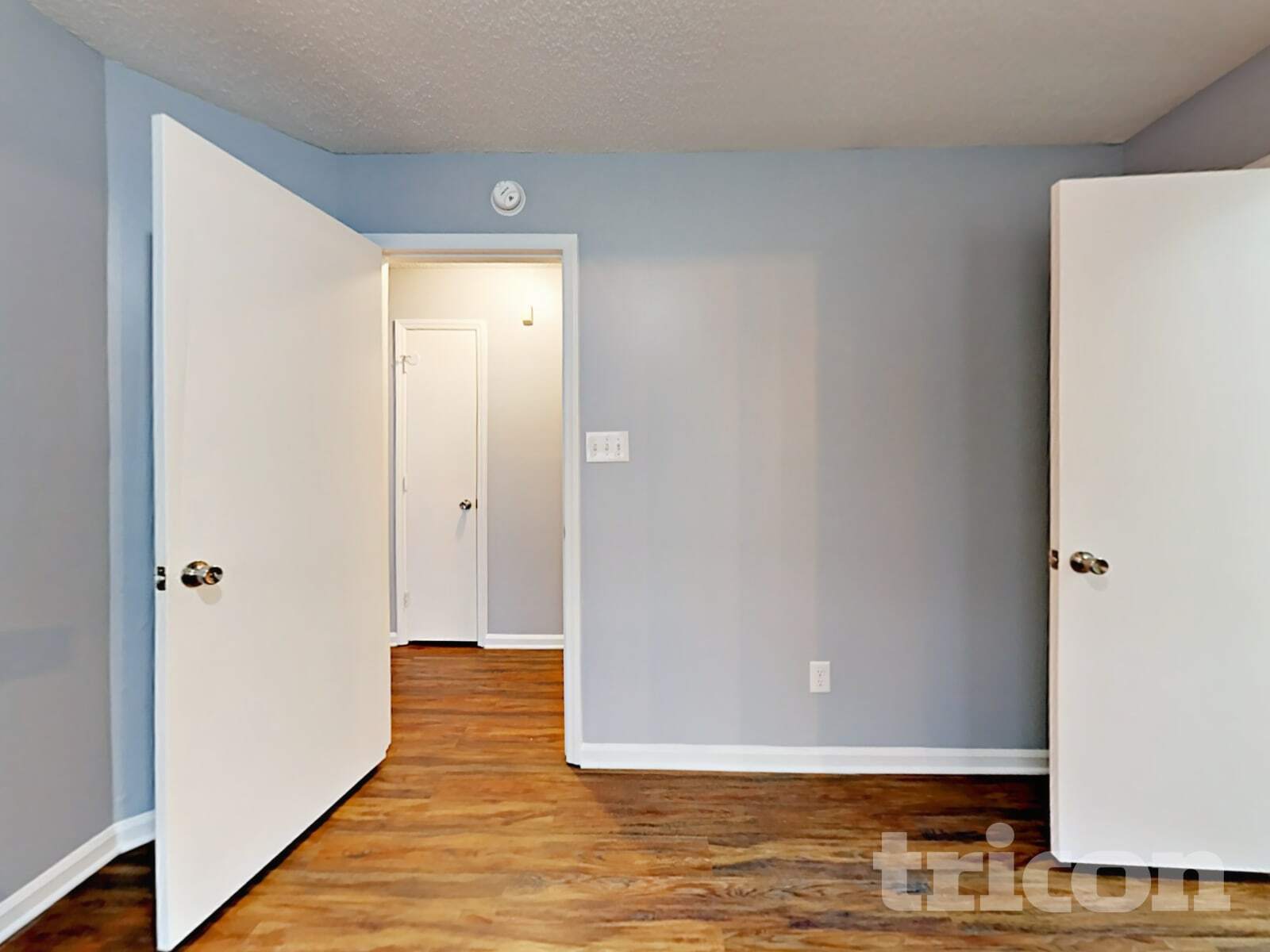 Building Photo - 1709 Jeffrey Bryan Dr