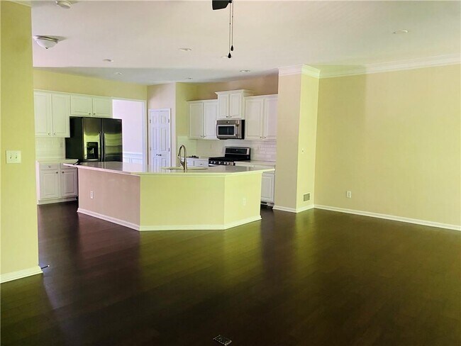 Building Photo - 12866 Deer Park Ln