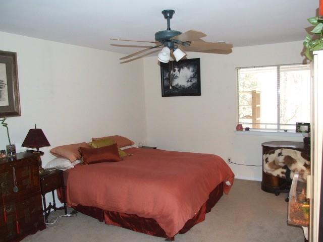 Building Photo - 213 Southport Woods Dr