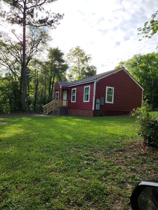 Building Photo - 3533 Carroll Ave