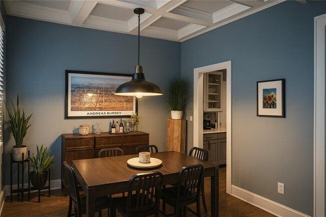 Building Photo - 2231 Cavanaugh Ave SE