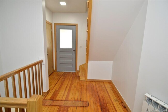 Building Photo - 361 Gregory St