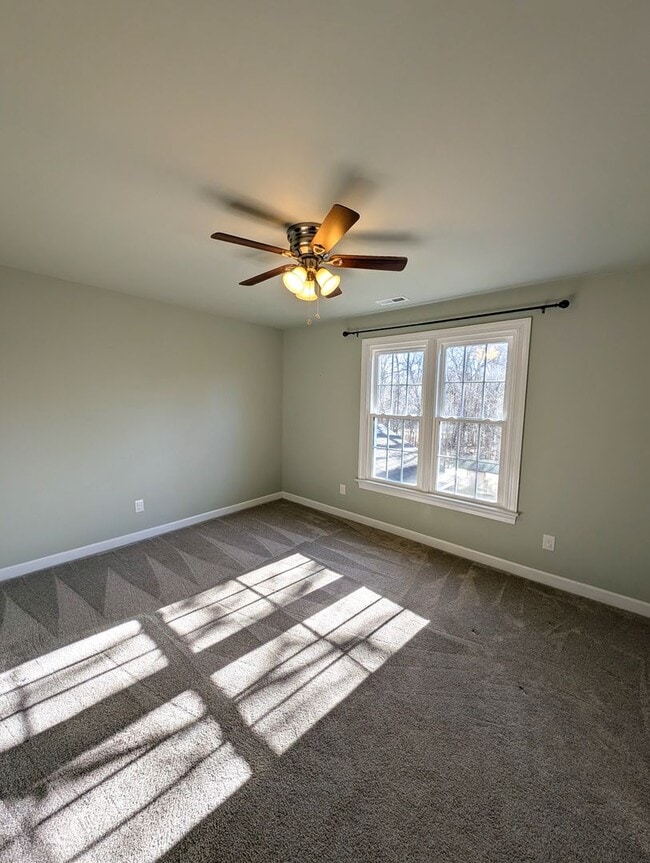 Building Photo - Luxury 4 Bedroom Home with Bonus!  Waxhaw! Rea Road!