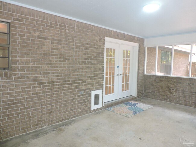 Building Photo - 5261 Rowe Trail