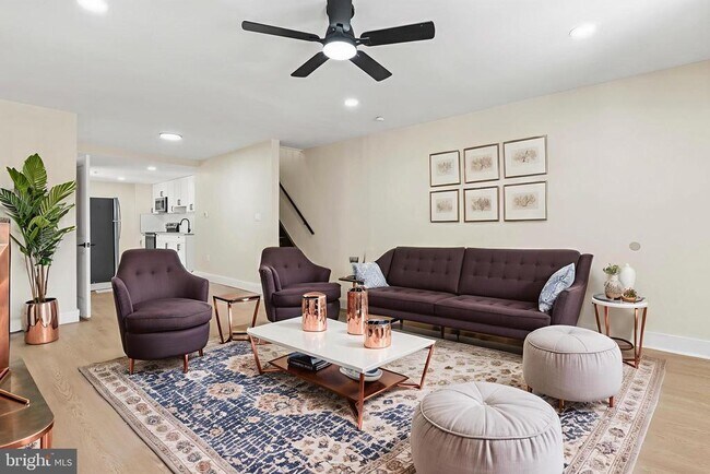 Building Photo - 1221 N 50th St