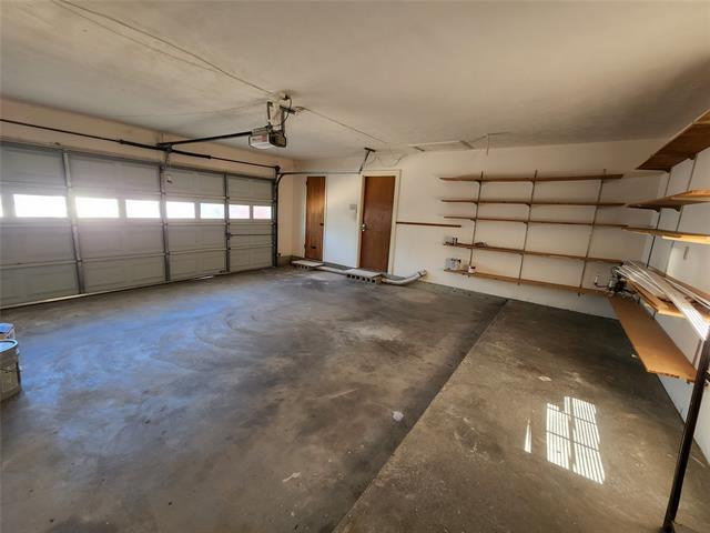 Building Photo - 2604 Buckingham Dr