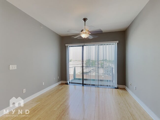 Building Photo - 4605 Cedar Springs Rd