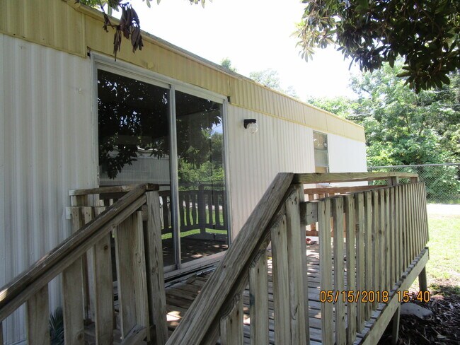 Building Photo - 1145 S Christiana Ave