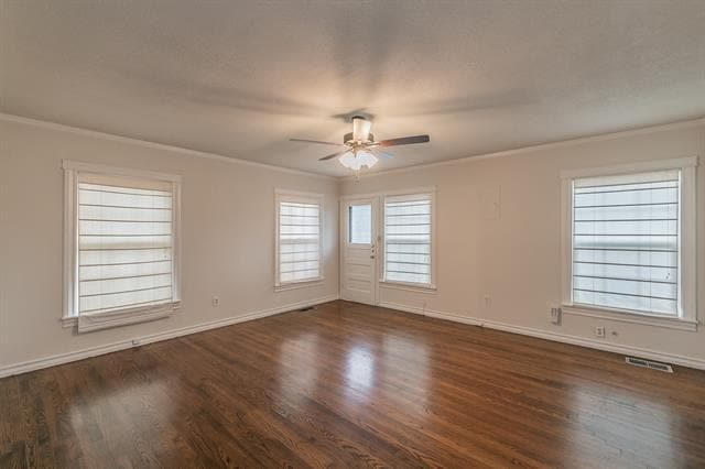 Building Photo - 4219 Calmont Ave