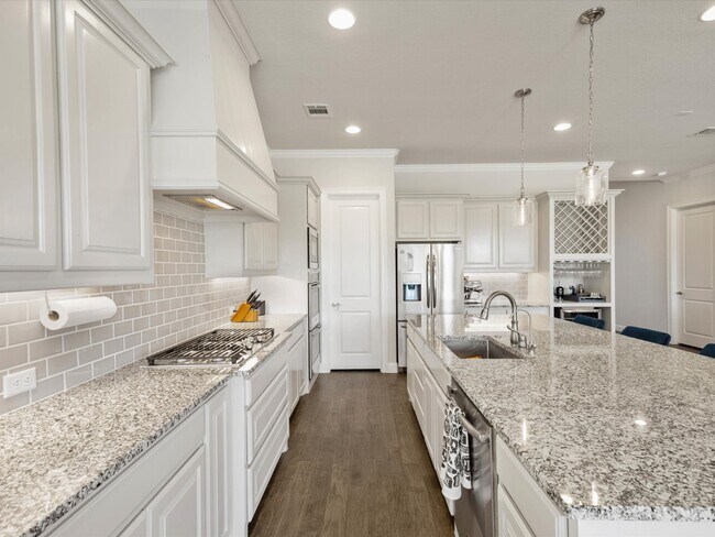Building Photo - 2419 Portwood Way