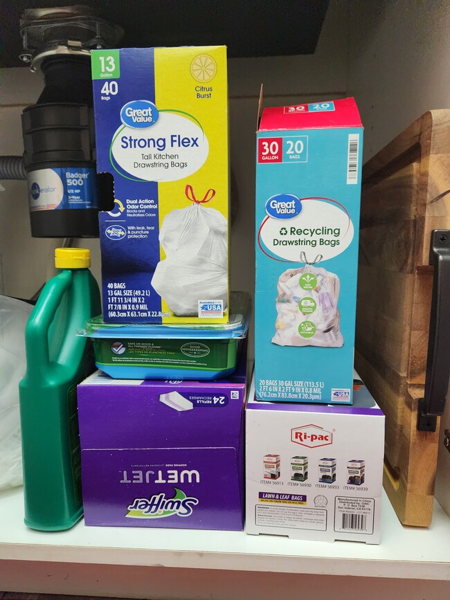 Building Photo - 1701 E Colter St