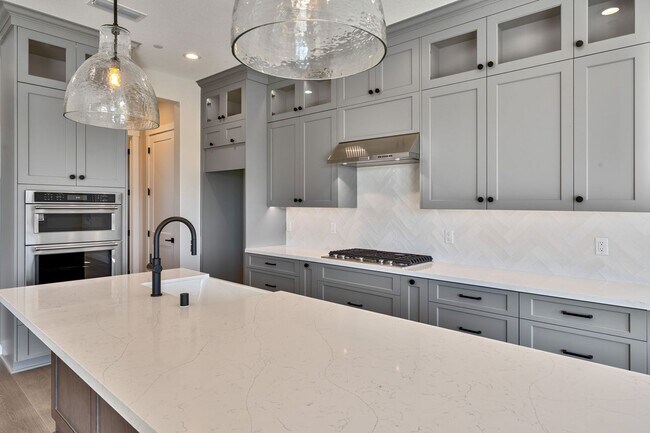 Building Photo - Single-Story Folsom Rental Backing to Greenbelt in Regency 55+!