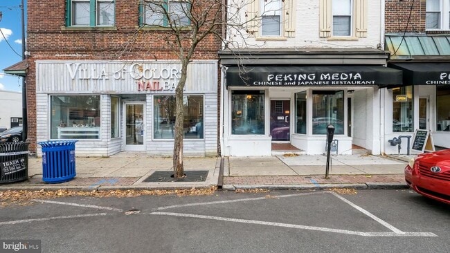 Building Photo - 4 E State St