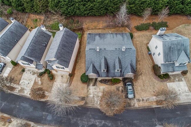 Building Photo - 137 Cypress Ct