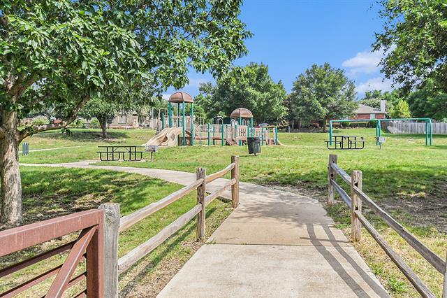 Building Photo - 10828 Gray Mare Dr