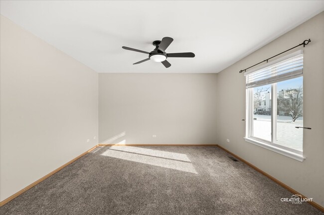 Building Photo - 2477 Smithfield Ct