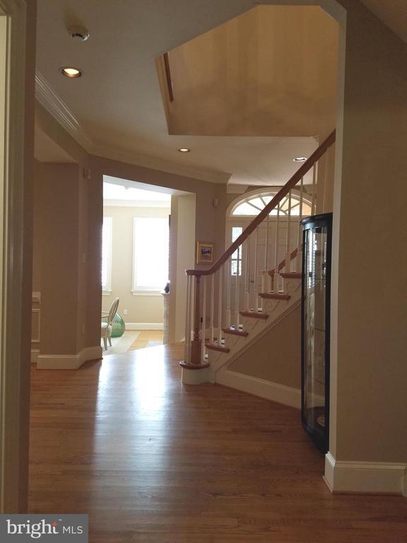 Building Photo - 2003 Mayfair McLean Ct