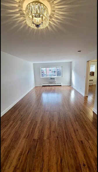 Building Photo - 2431 43rd St