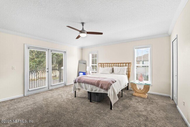 Building Photo - 75 Jardin De Mer Pl