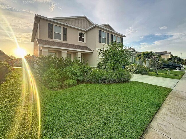 Building Photo - 12657 Promenade Estates Blvd