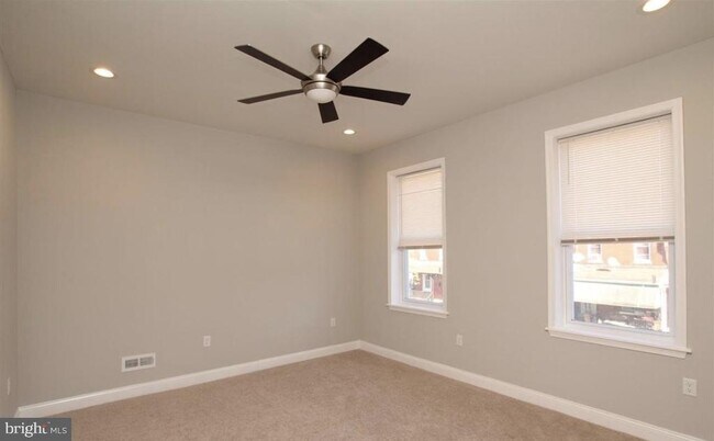 Building Photo - 758 N 43rd St