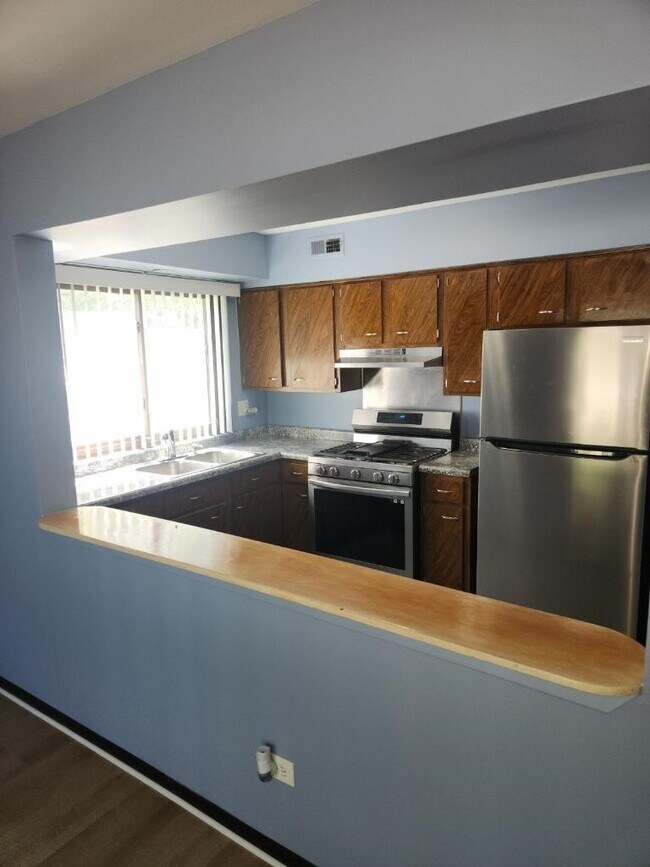 Building Photo - 1881 Michigan City Rd