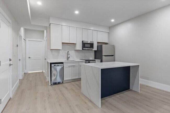 Primary Photo - 279 Shawmut Ave