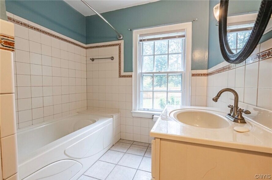 Building Photo - 7909 Turin Rd