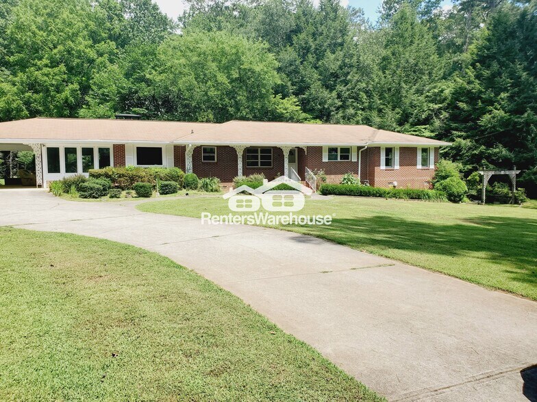 Building Photo - 13795 Birmingham Hwy