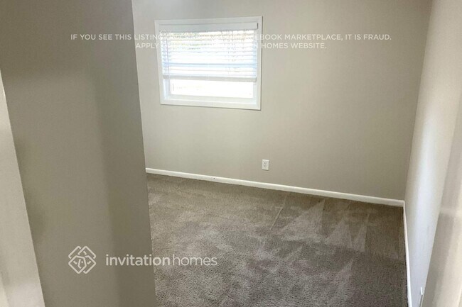 Building Photo - 3697 Glen Falls Dr