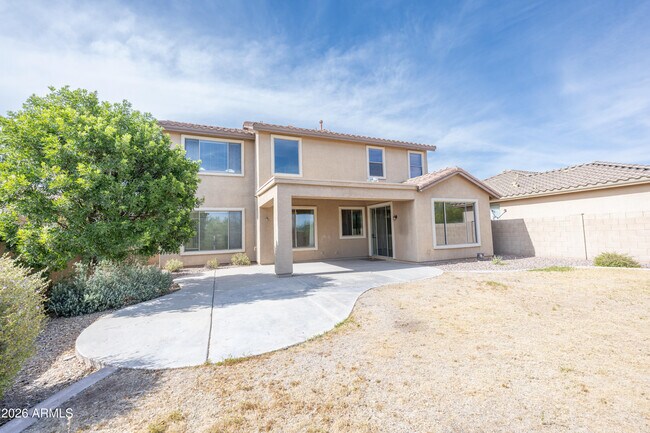 Building Photo - 2023 W Shackleton Dr
