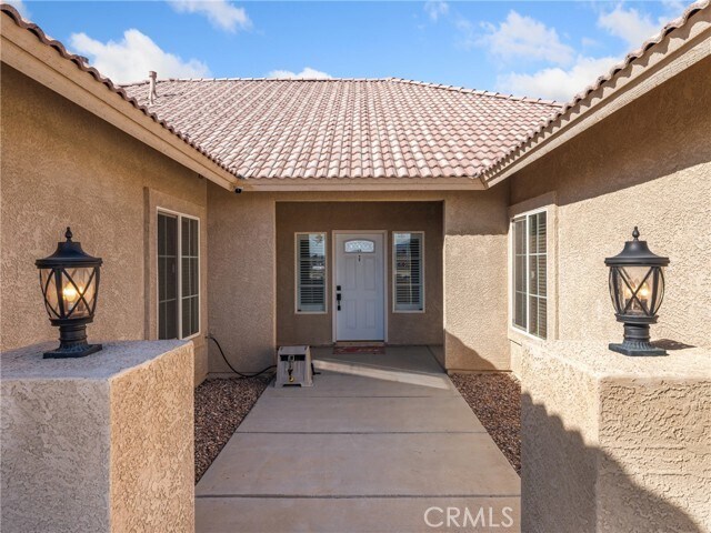 Building Photo - 14096 Branding Iron Dr