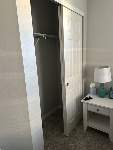 Building Photo - 9386 Portmar Dr.