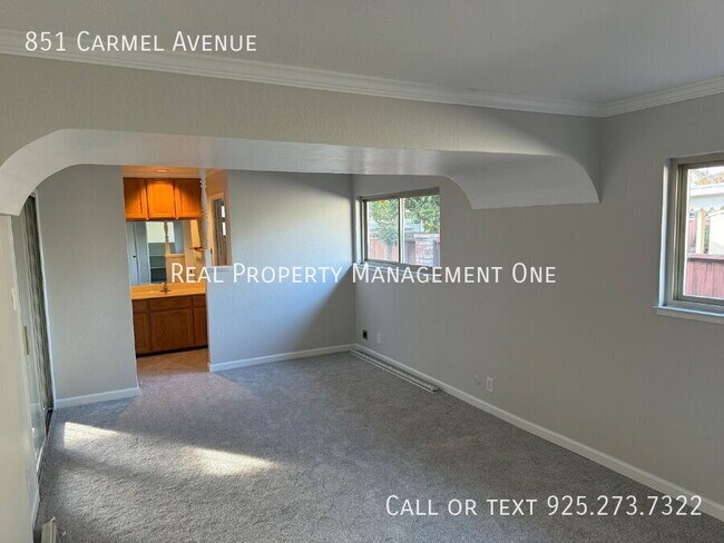 Building Photo - 851 Carmel Ave