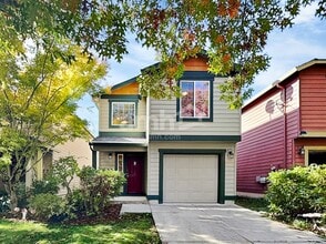 Building Photo - 467 Whitney Dr