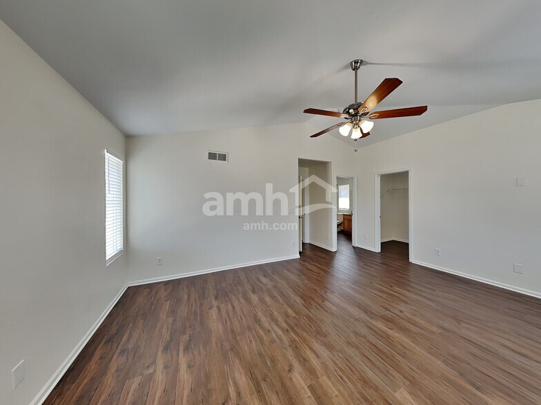 Building Photo - 23789 E Mississippi Cir