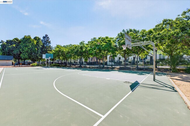 Building Photo - 20 Ryland Park Dr