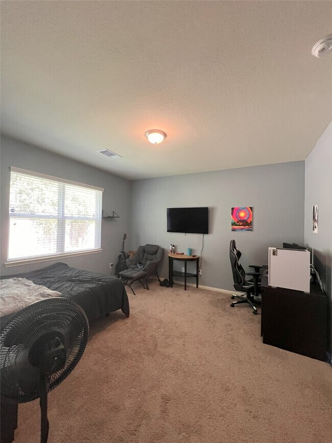 Building Photo - 21311 Slate Bend Dr