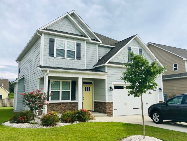 Primary Photo - 102 Abaco Dr E