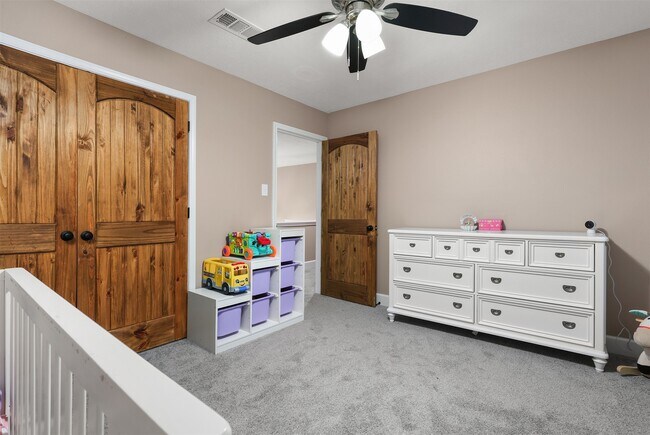 Building Photo - 1917 Endeavor Ct